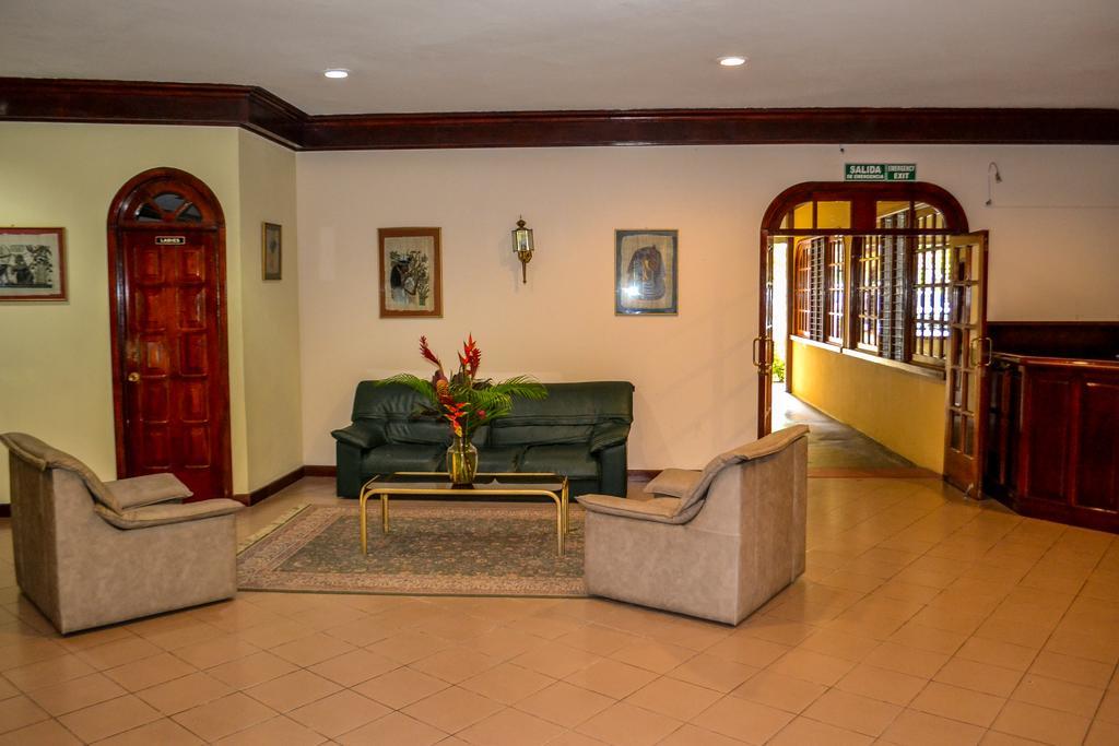 El Tucano Resort & Thermal Spa Quesada  Exterior photo
