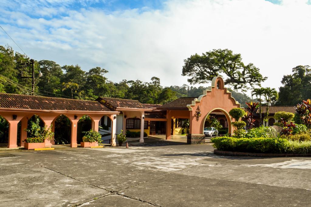 El Tucano Resort & Thermal Spa Quesada  Exterior photo