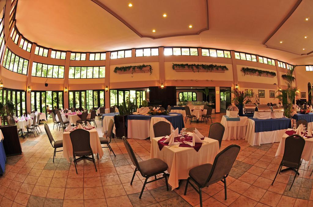 El Tucano Resort & Thermal Spa Quesada  Exterior photo